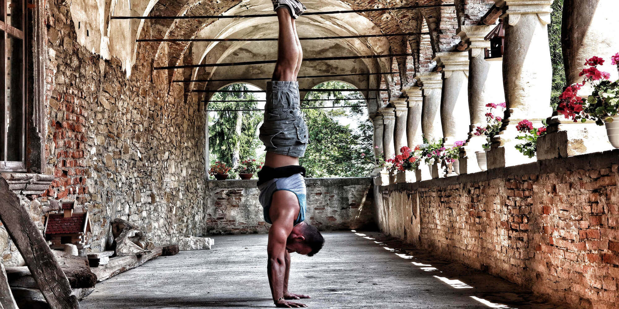 Zum perfekten Handstand mit unseren Trainingsplänen
