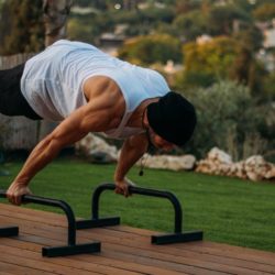 Calisthenics als Kraftaufbau für den Handstand