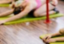 Yoga Session für Beine und Dehnung