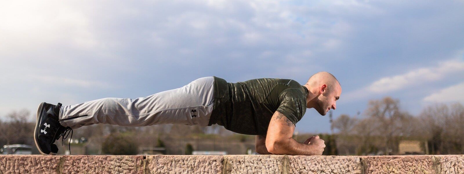 Tägliche Routine Übungen für den Handstand